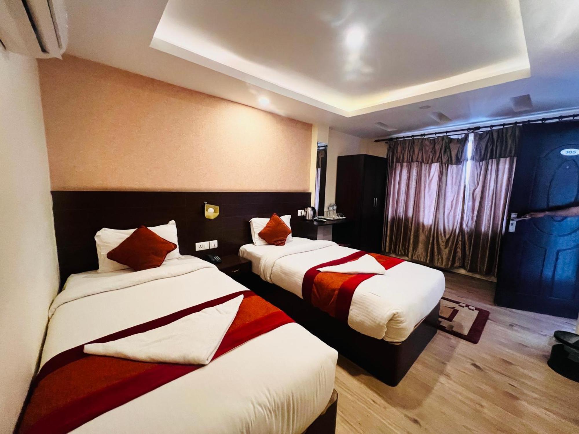 Hotel Sapana Garden Thamel Kathmandu Esterno foto