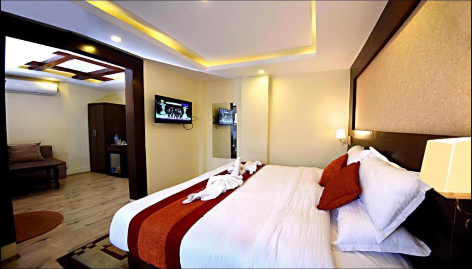 Hotel Sapana Garden Thamel Kathmandu Esterno foto