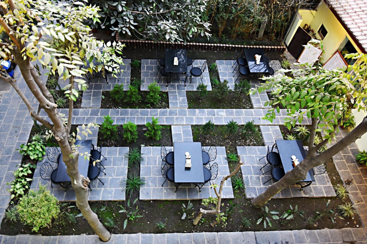 Hotel Sapana Garden Thamel Kathmandu Esterno foto